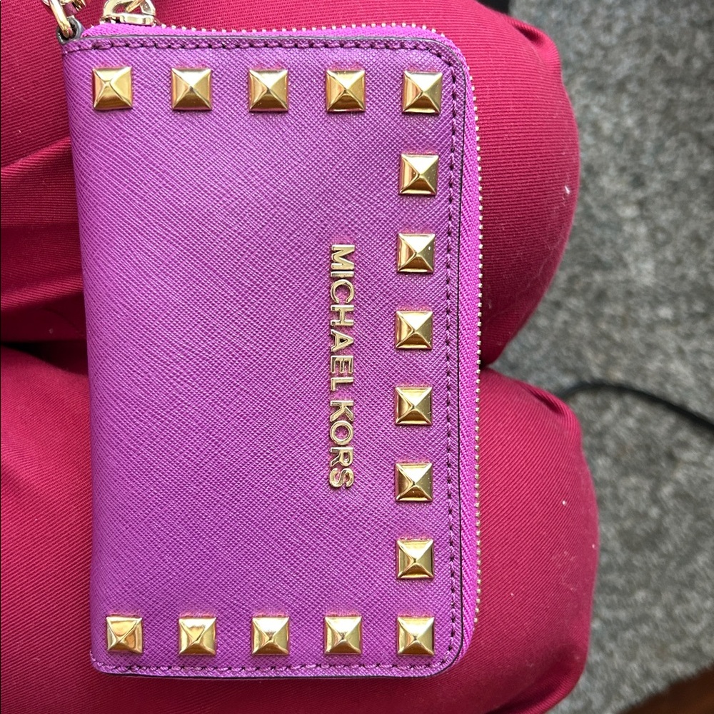 Gorgeous Michael Kors Purple Wristlet with gold studs accents - Picture 2 of 10
